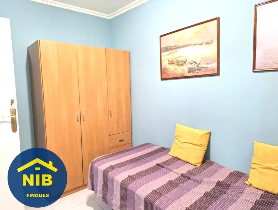 Bedroom of Flat for sale in Barcelona  with Air Conditioner and Heating