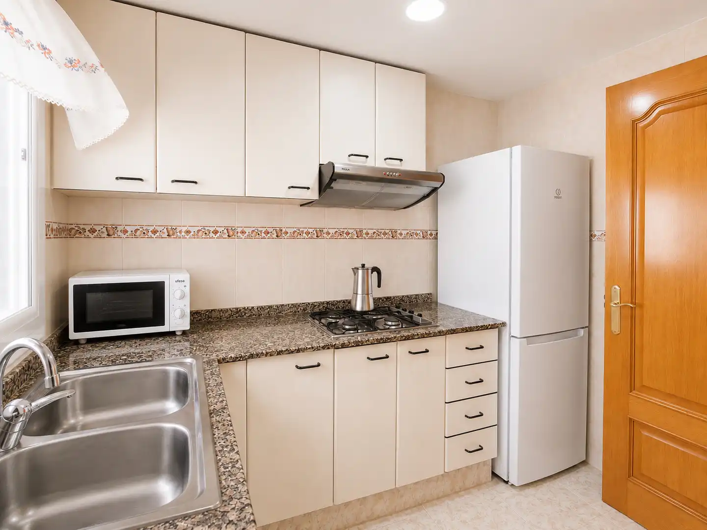 Kitchen of Flat for sale in Calafell  with Air Conditioner, Heating and Balcony