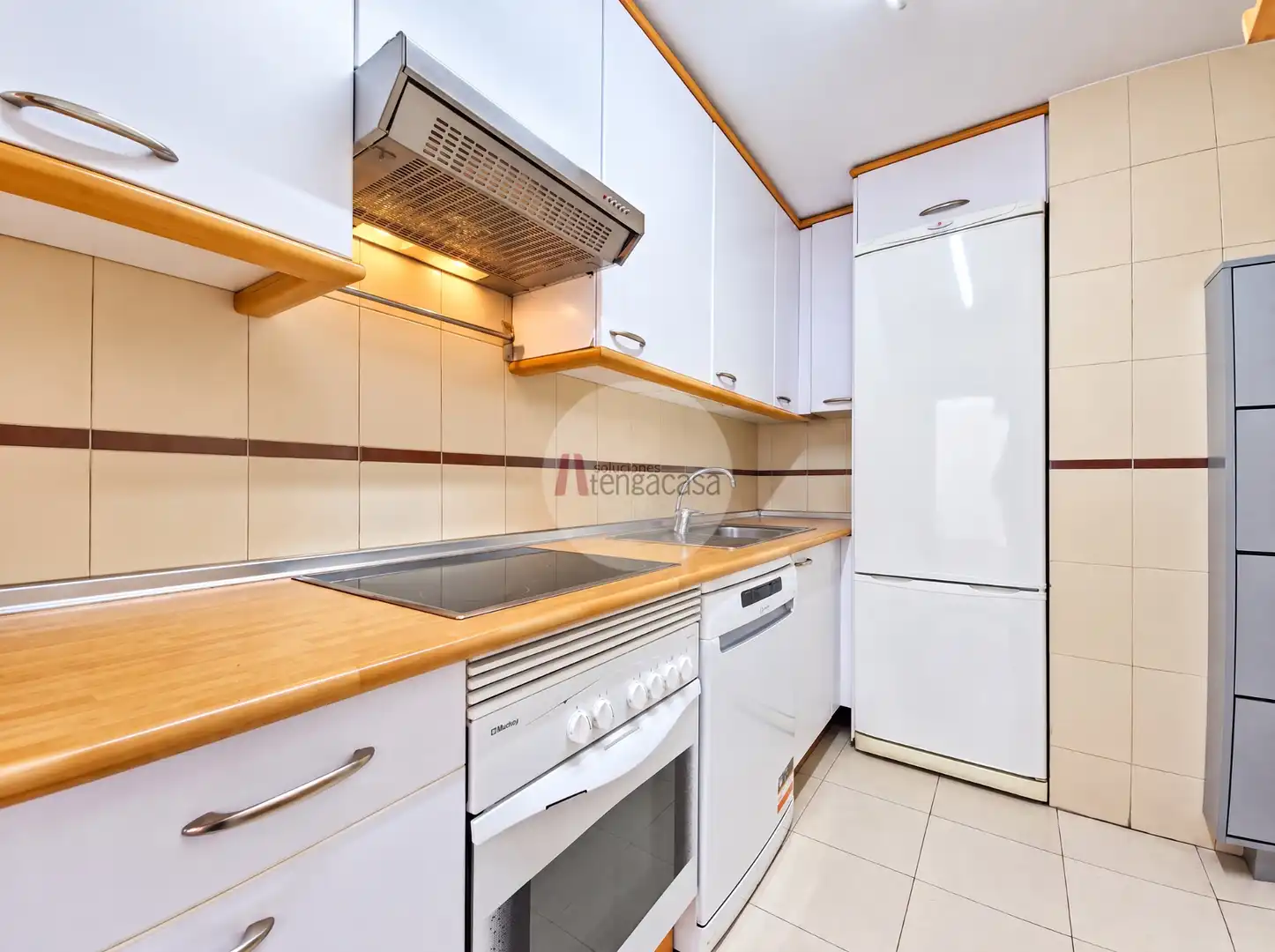 Küche von Wohnungen zur Miete in Barrio de Salamanca