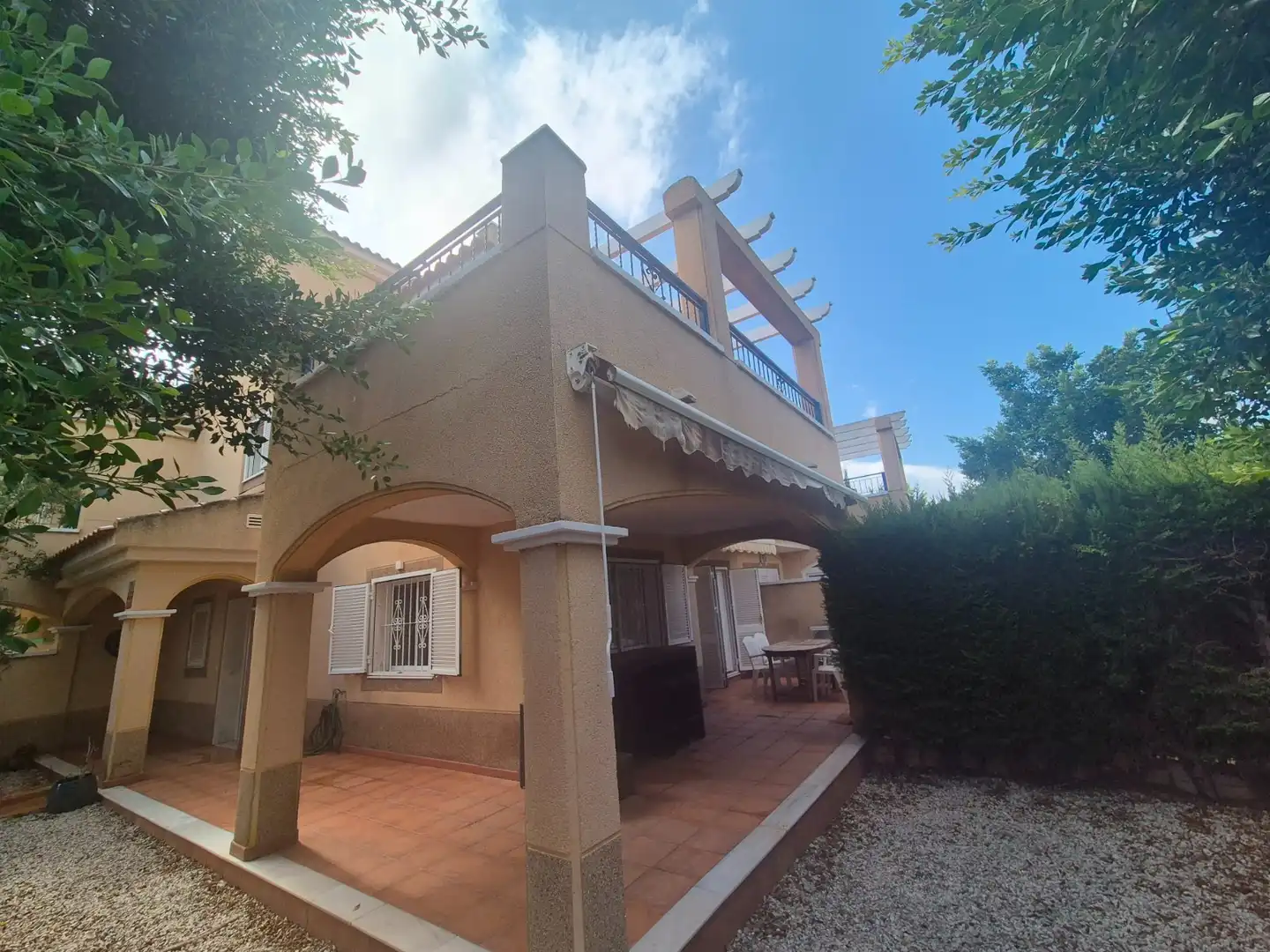 Reihenhaus mit Pool zum Verkauf in Calle Río Esla 1, imagen 2