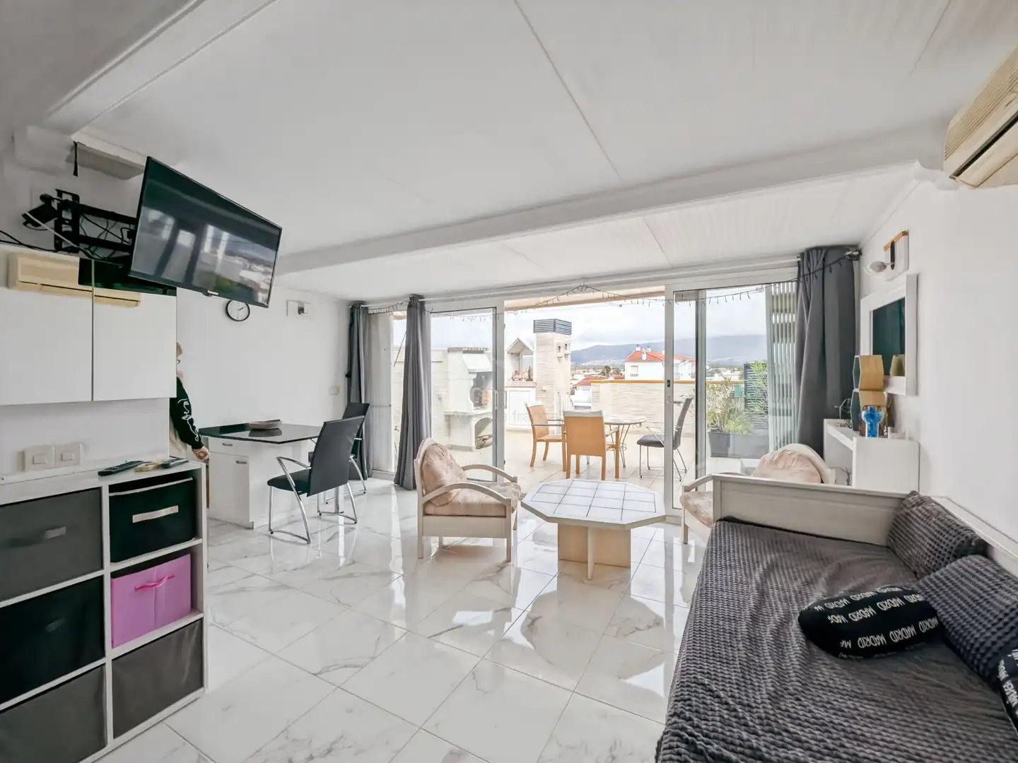 Sala de estar de Dúplex en venta en Empuriabrava con Aire acondicionado, Calefacción y Terraza