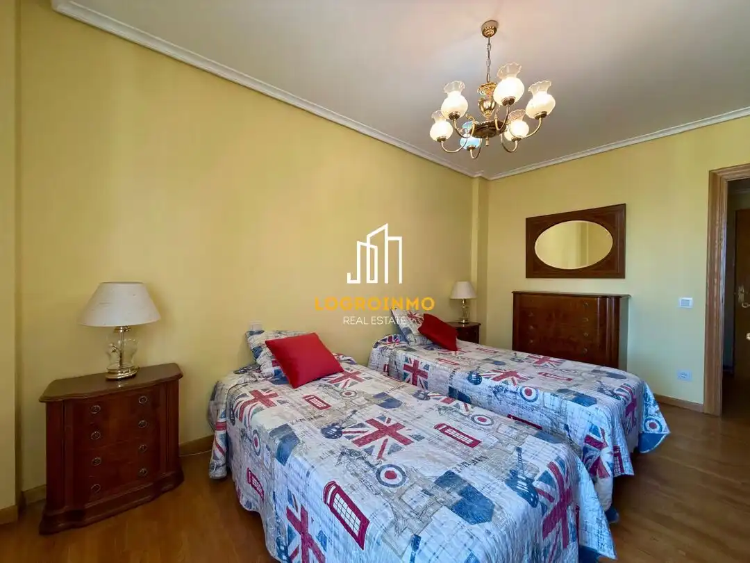 Adosado con piscina en venta en Villamediana de Iregua, imagen 30
