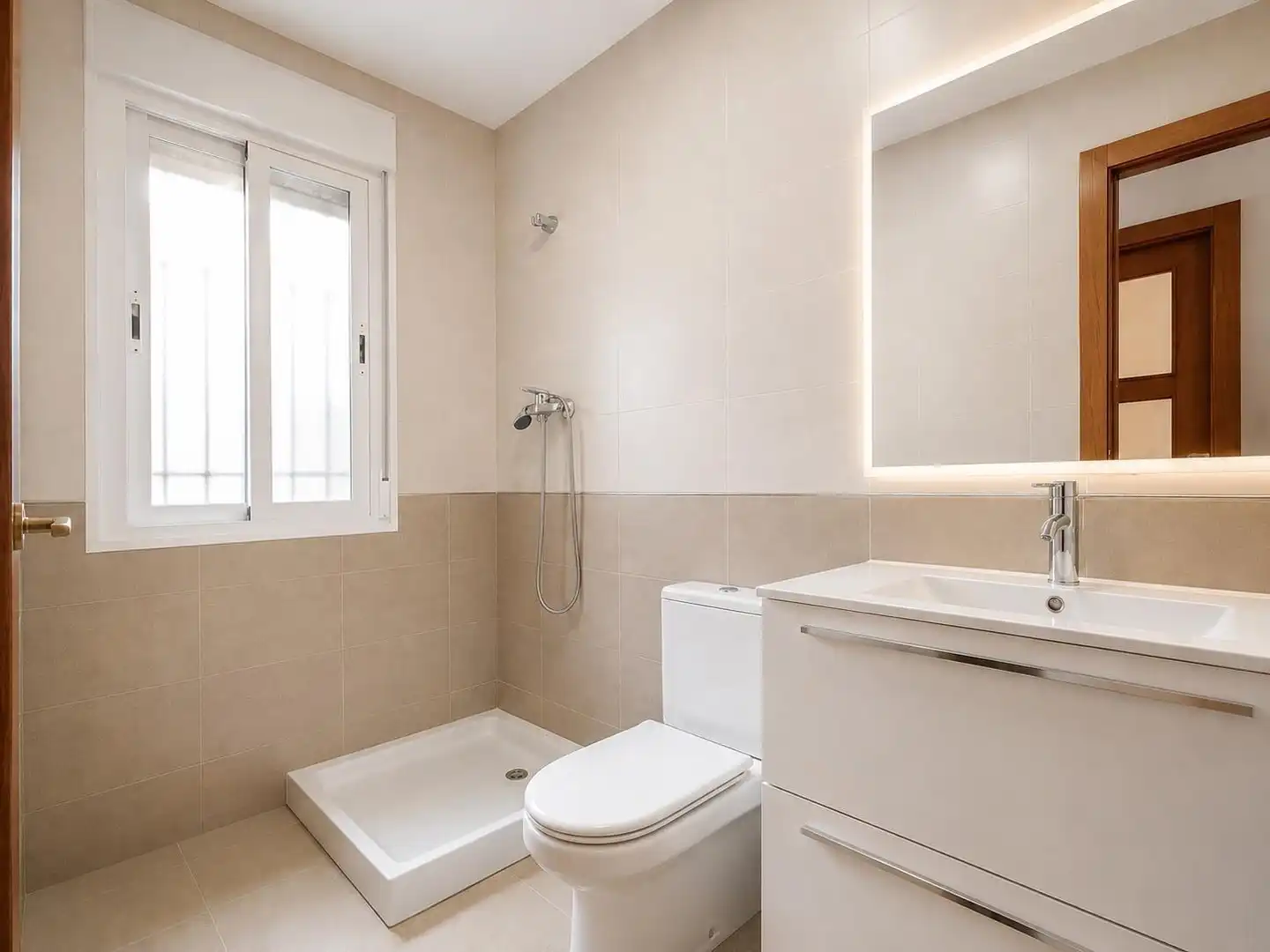 Bathroom of Detached homes for sale in Atarfe  with Air Conditioner and Heating