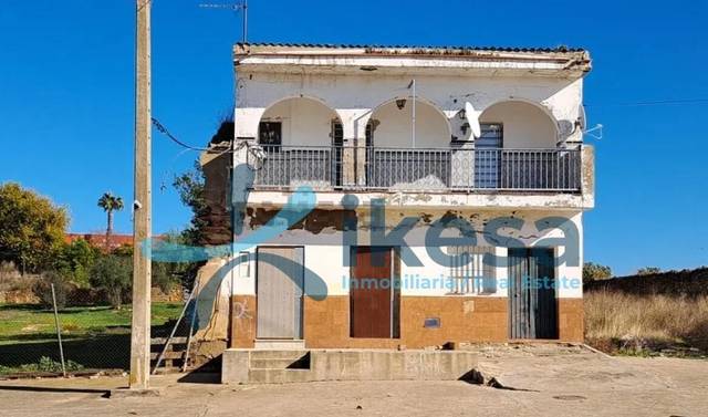 Casa-chalet en Venta en Aznalcóllar