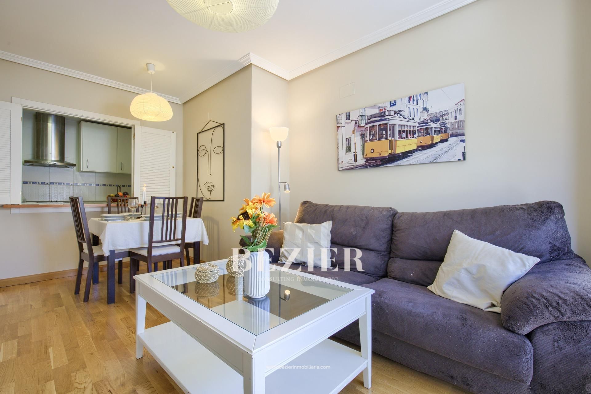 Apartament de lloguer a Calle MONASTERIO MONTESCLAROS, Montecarmelo