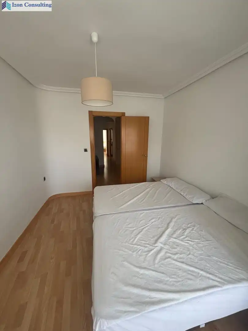 Bedroom of Flat for rent in Albacete  with Furnished and Balcony