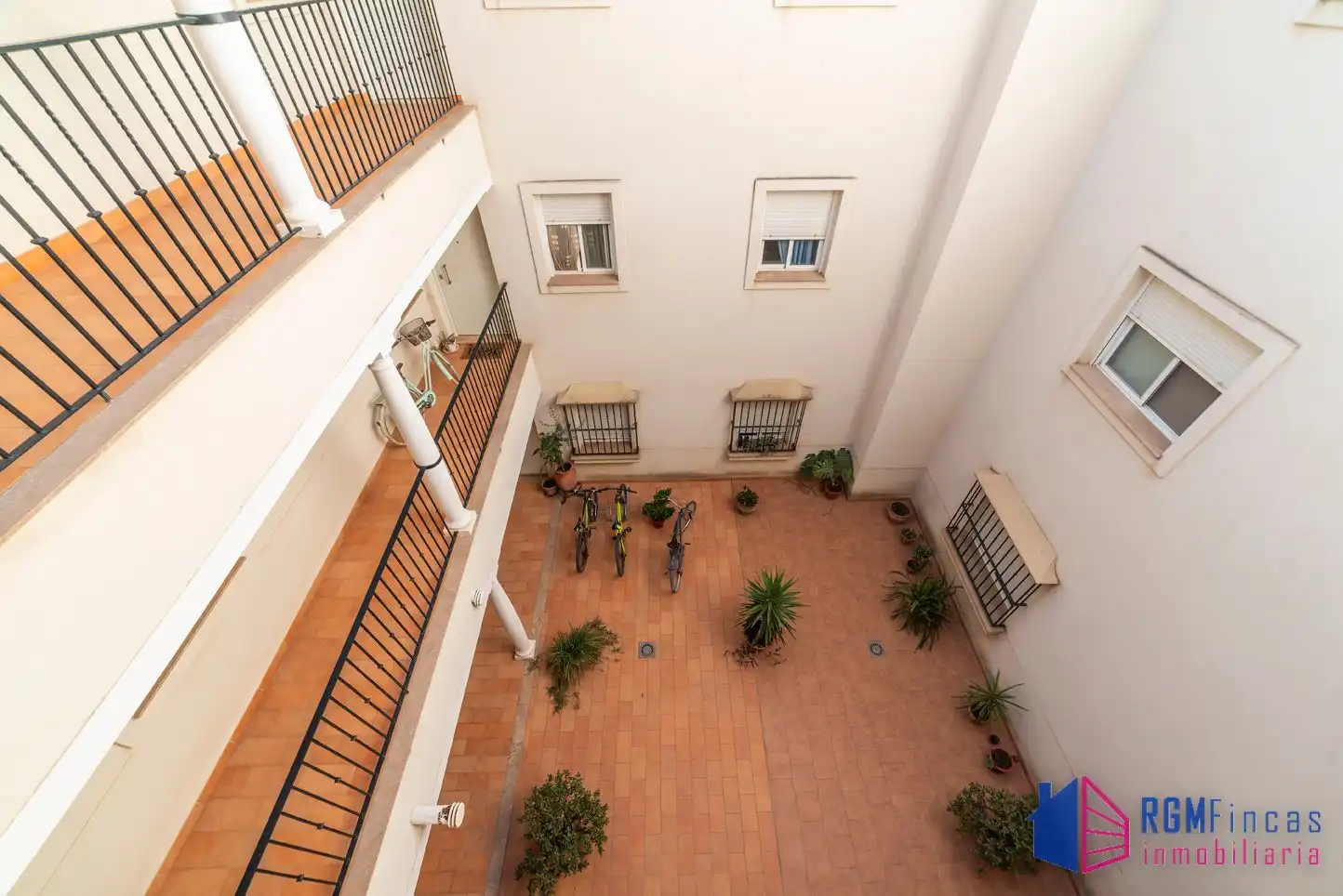 Piso en venta en La Algaba, Sevilla