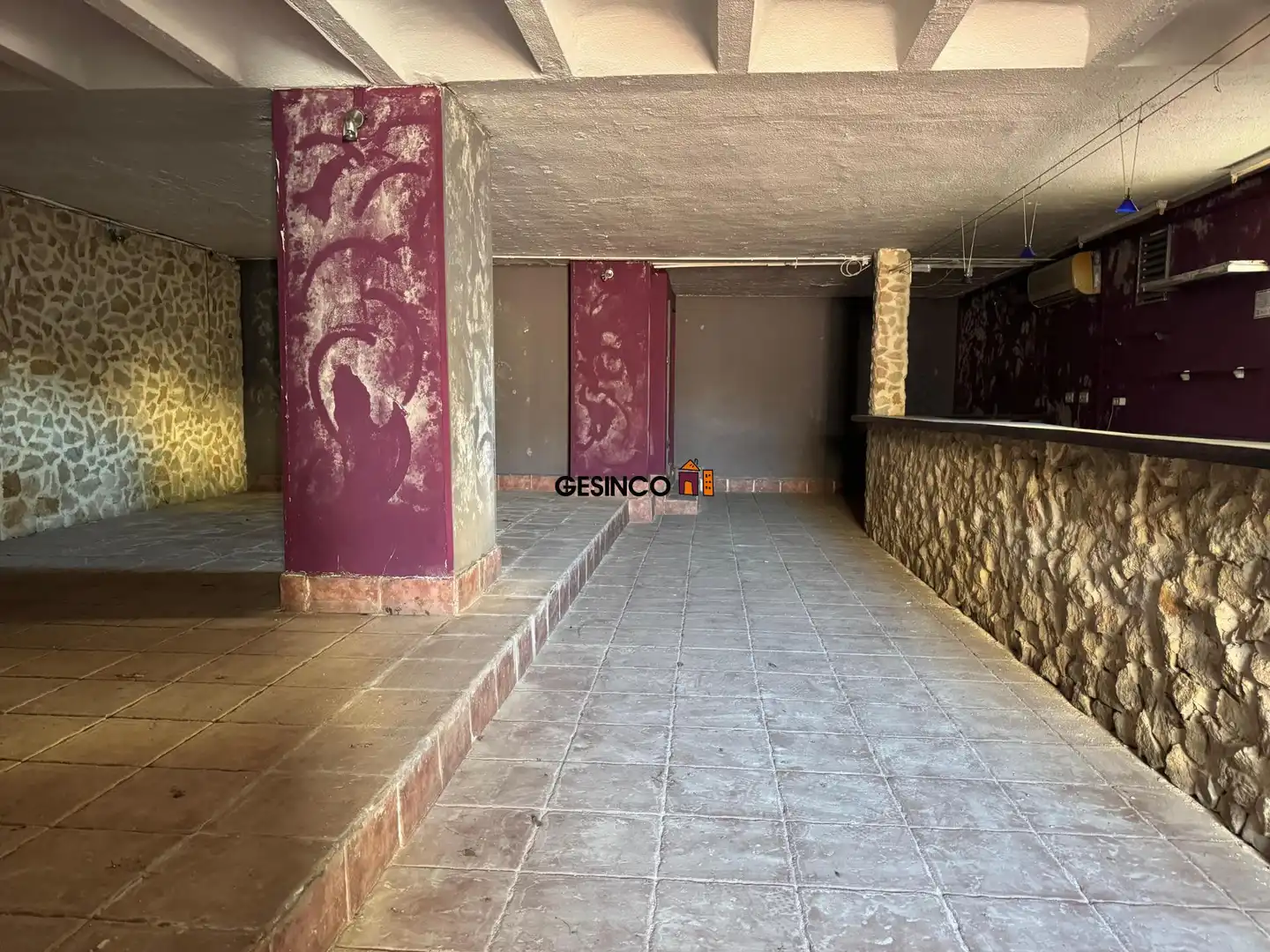 Local comercial en venta en Calle de La Rioja 105