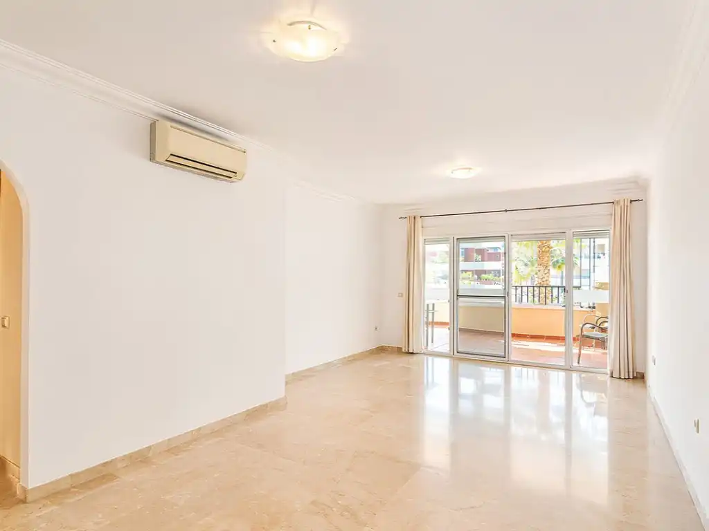 Wohnzimmer von Wohnung zum Verkauf in Mijas mit Klimaanlage, Möbliert und Ofen