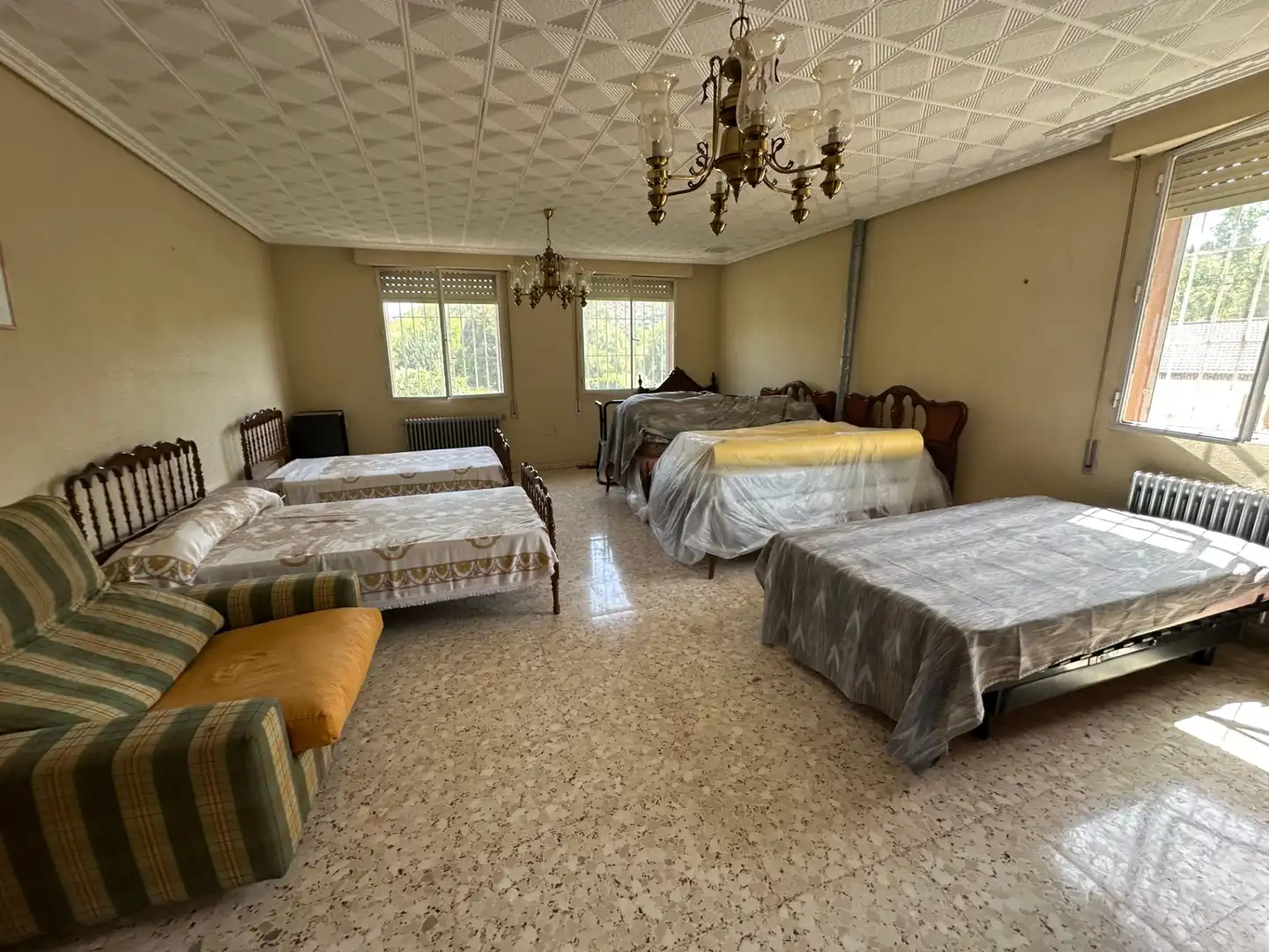 Habitación de Casa o chalet en venta en Jaén con Aire acondicionado, Jardín privado y Terraza