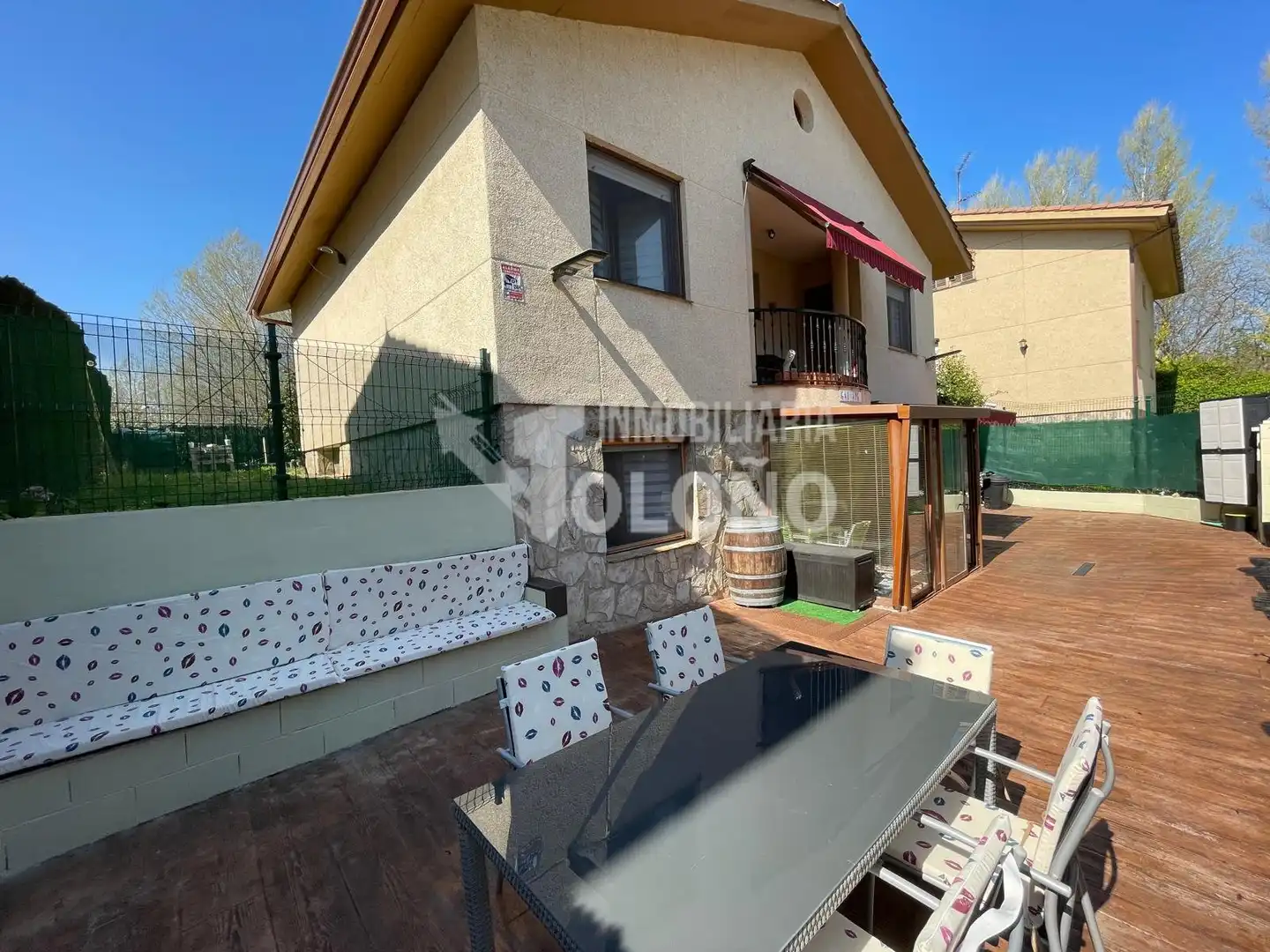 Terrassa de Casa o xalet en venda en Anguciana amb Aire condicionat, Calefacció i Jardí privat