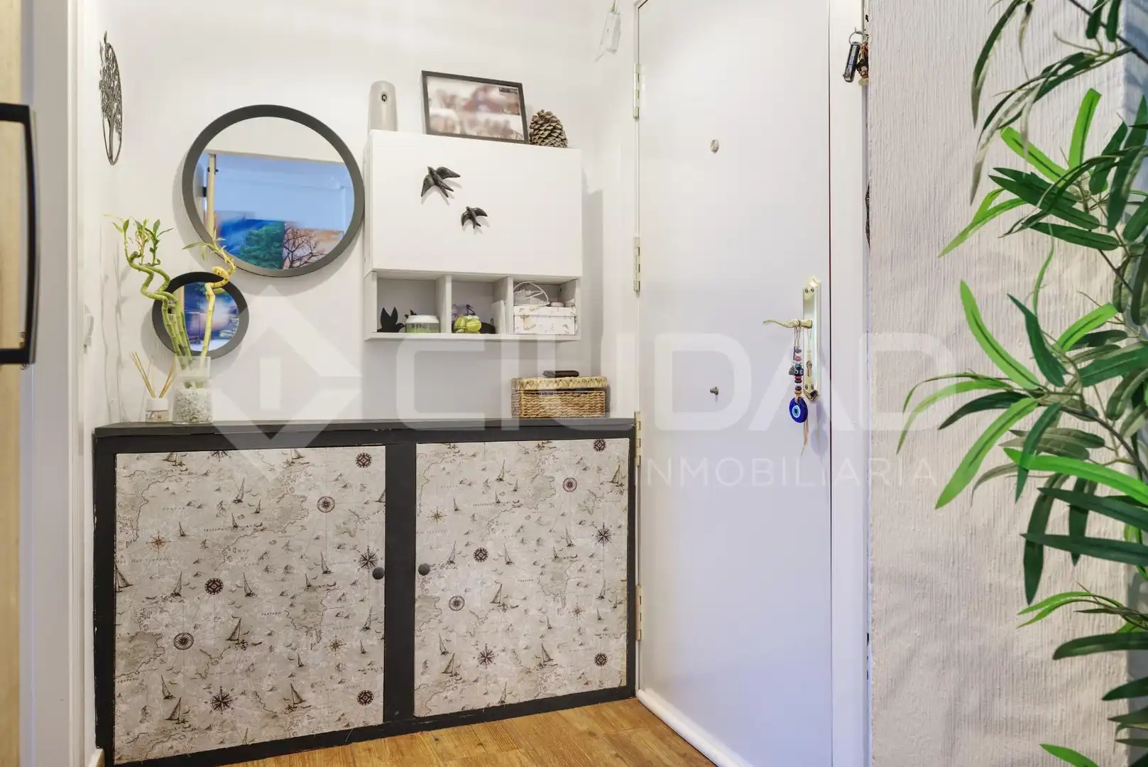 Bedroom of Flat for sale in San Juan de Aznalfarache  with Air Conditioner