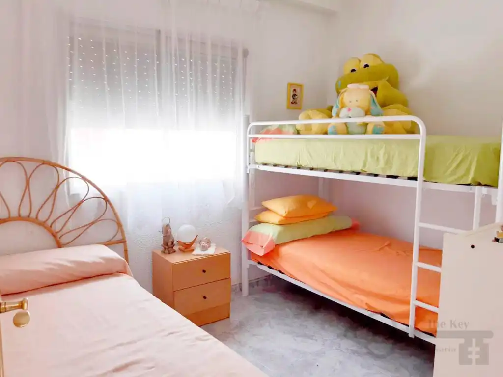 Habitación de Planta baja en venta en Cartagena