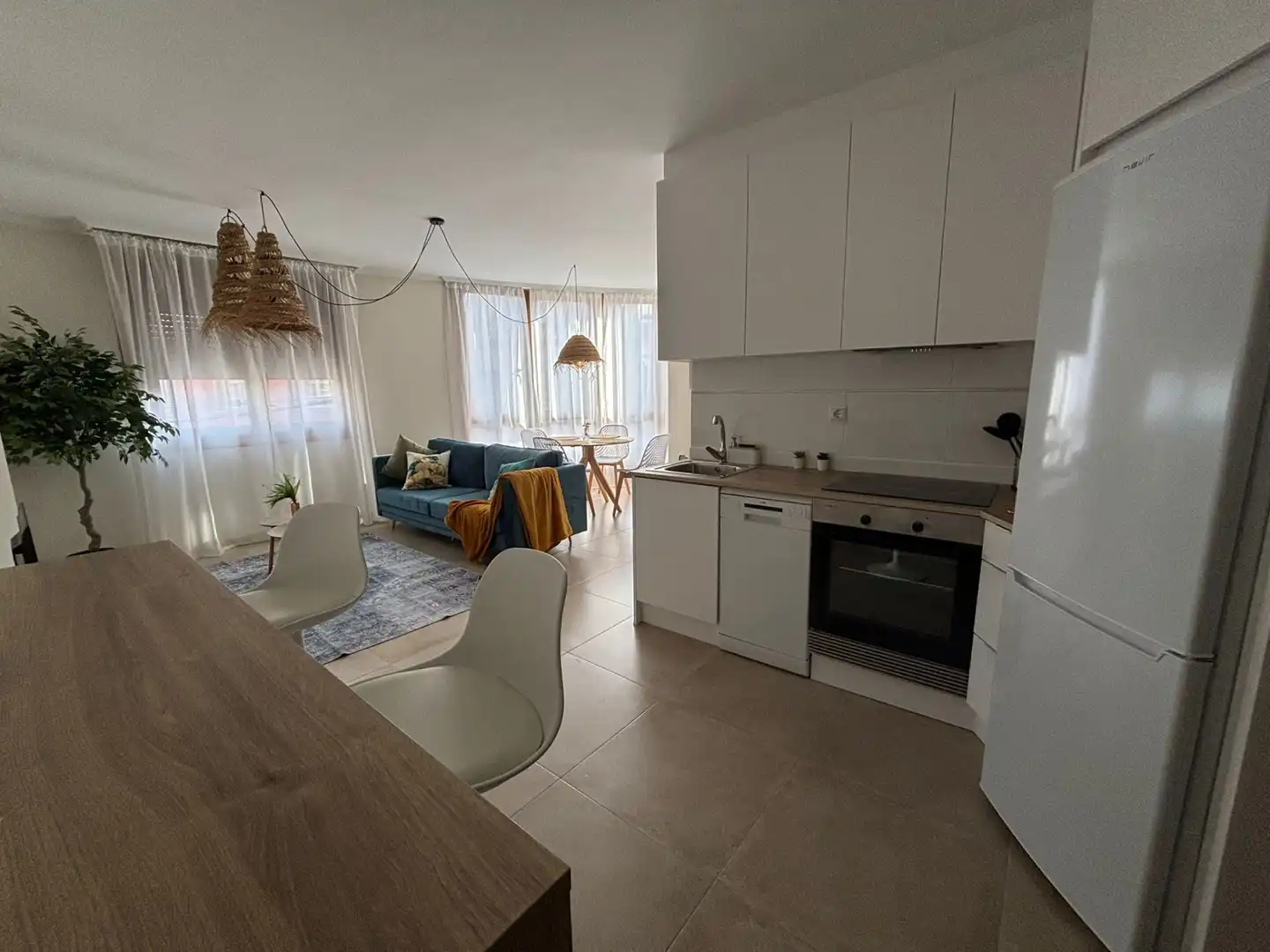Appartement avec ascenseur à louer à Avenida de Vilariño, imagen 3