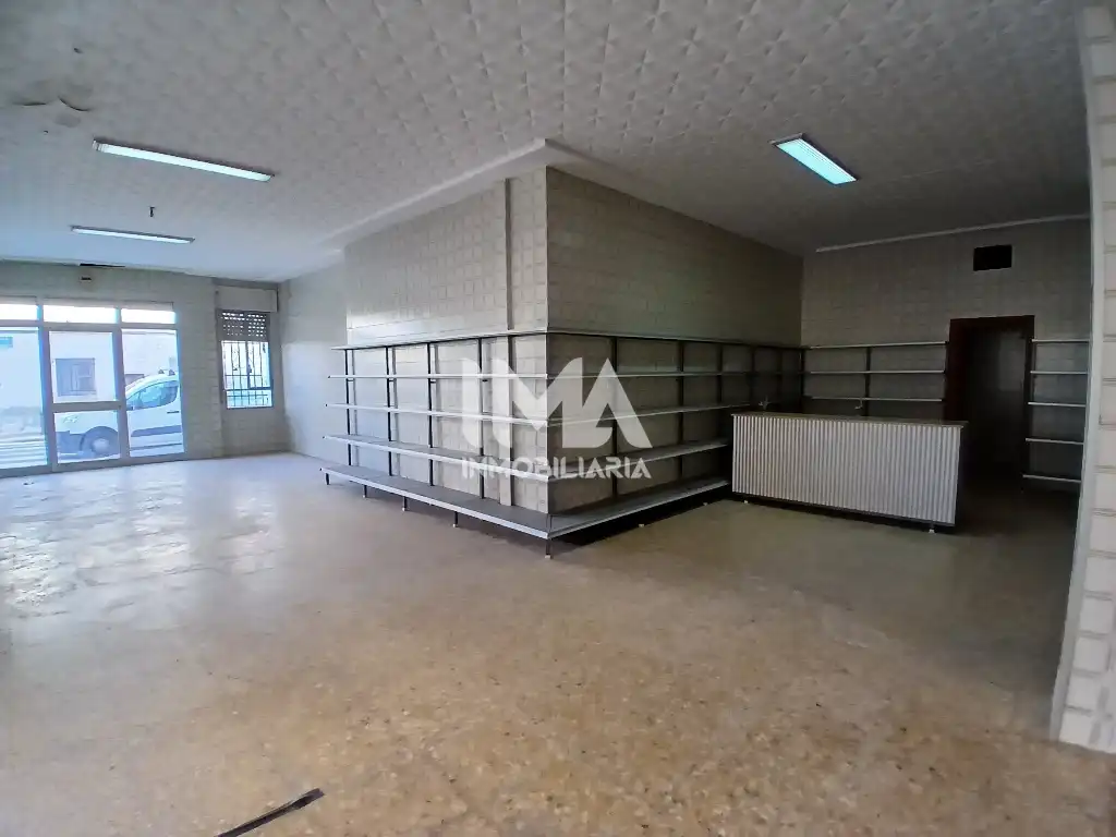 Local comercial en venta en San Antonio de Benagéber