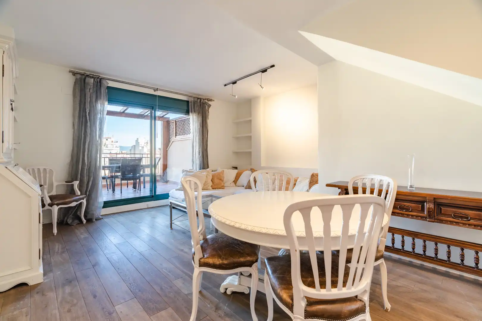Ático con balcón en venta en Carrer Rovira i Virgili, imagen 5