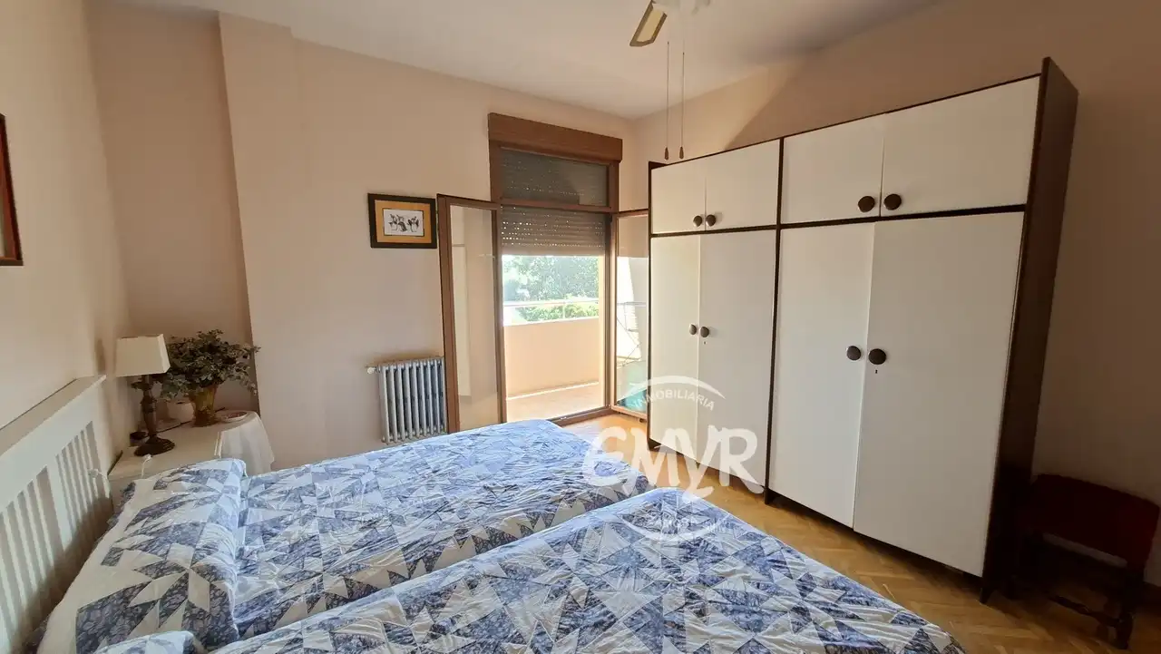 Dormitori de Casa o xalet en venda en Zamora Capital  amb Calefacció, Jardí privat i Parquet