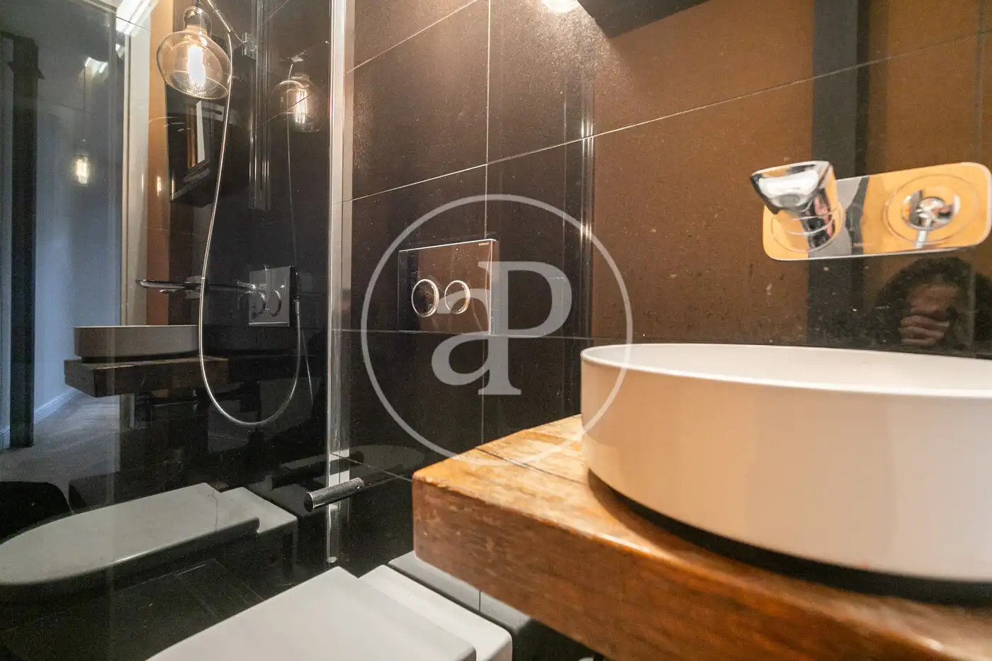 Badezimmer von Wohnung zur Miete in Sarrià - Sant Gervasi