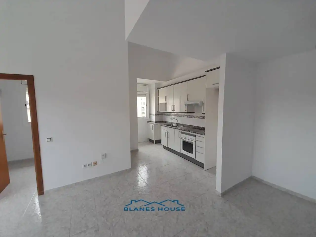 Cuina de Dúplex en venda en Lloret de Mar amb Aire condicionat, Terrassa i Traster