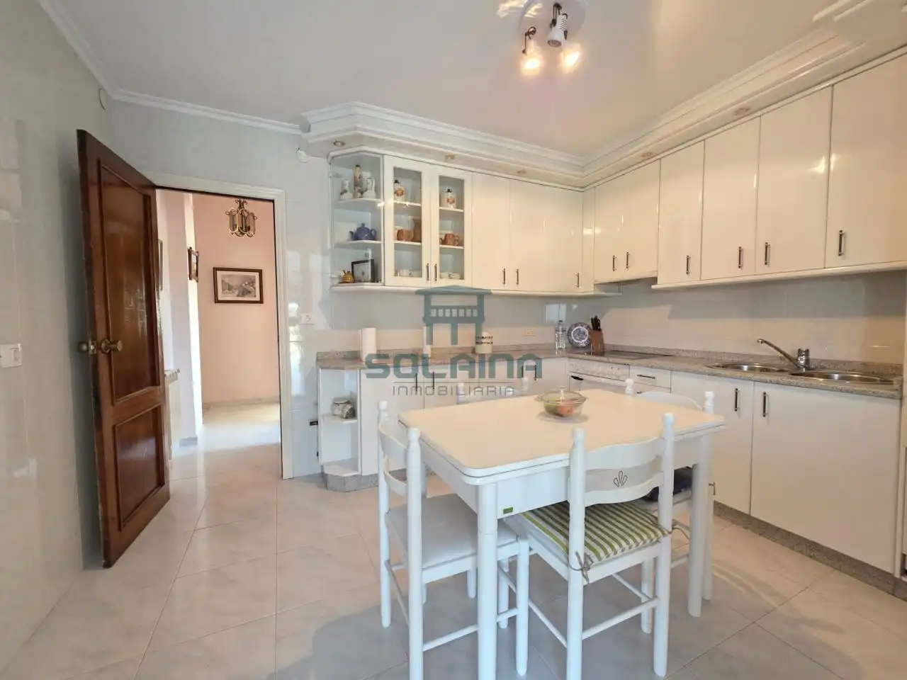 Cocina de Casa o chalet en venta en Xunqueira de Ambía con Calefacción, Jardín privado y Balcón