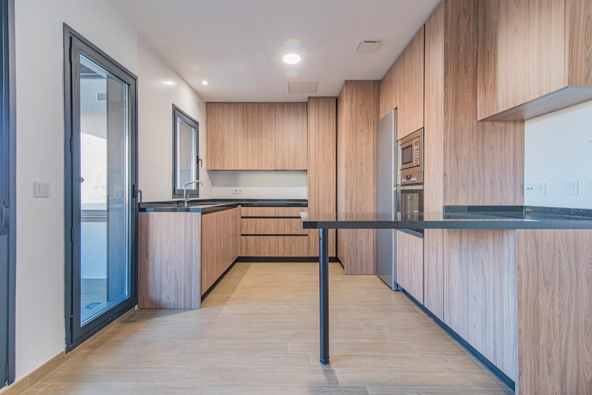 Kitchen of Flat to rent in  Granada Capital  with Heating, Private garden and Terrace
