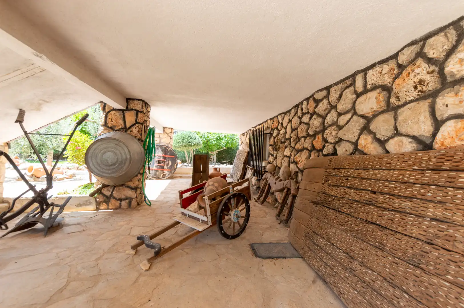 Casa o chalet en venta en Hontoba con Calefacción, Jardín privado y Terraza