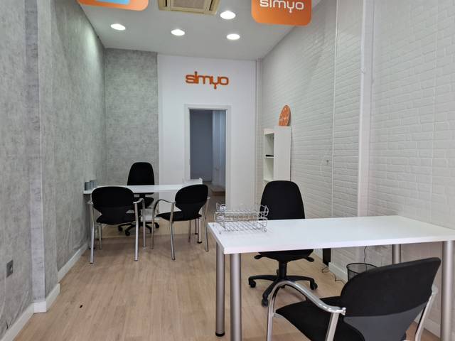 Local comercial en Alquiler en Calle Alfambra en La Unión - Cruz de Humilladero - Los Tilos