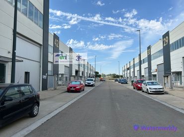 Nau industrial en venda a PARQUE EMPRESARIAL MIRAFLORES