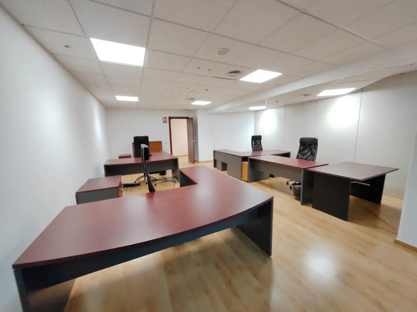 Oficina en venta en Barcelona con Aire acondicionado, Calefacción y Amueblado