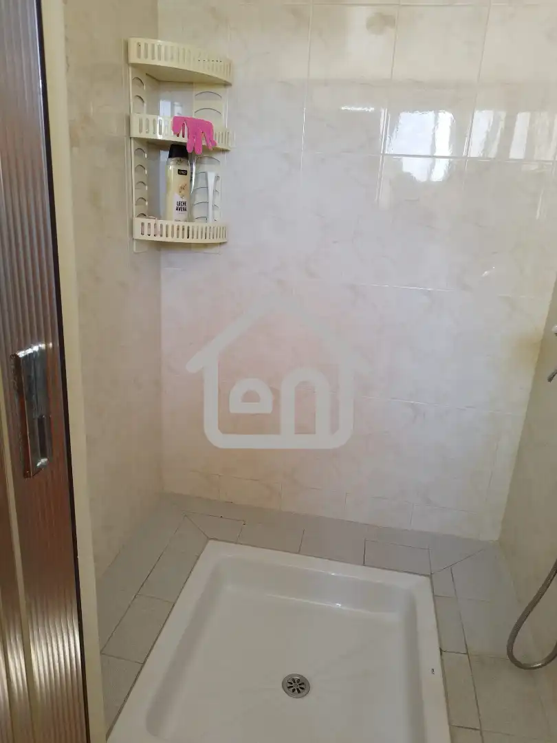 Badezimmer von Gebäude zum Verkauf in Requena