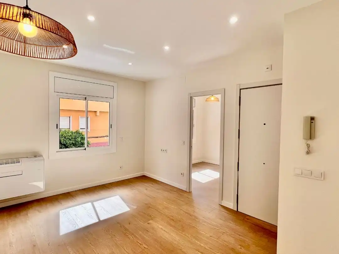 Flat for sale in Carrer de Santa Creu 11, imagen 4