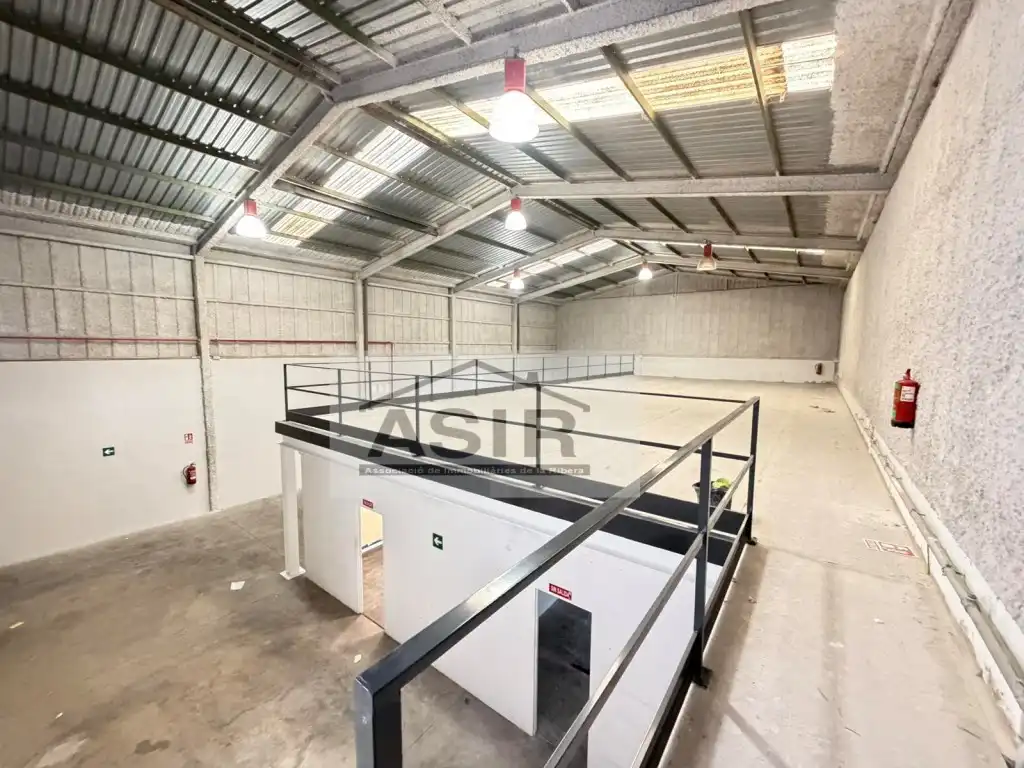 Nave industrial in vendita a Avenida Drets Humans, imagen 9