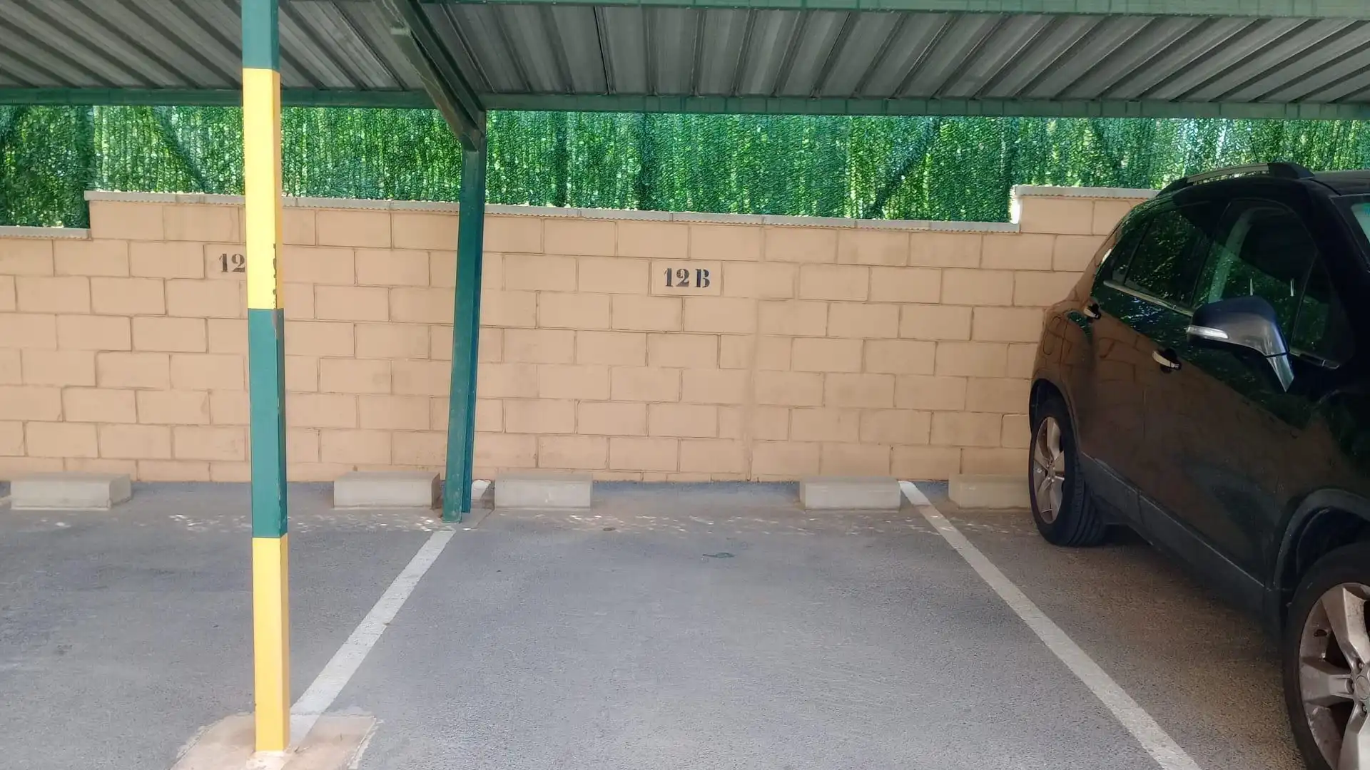 Parking de Piso en venta en Benidorm con Aire acondicionado, Calefacción y Jardín privado