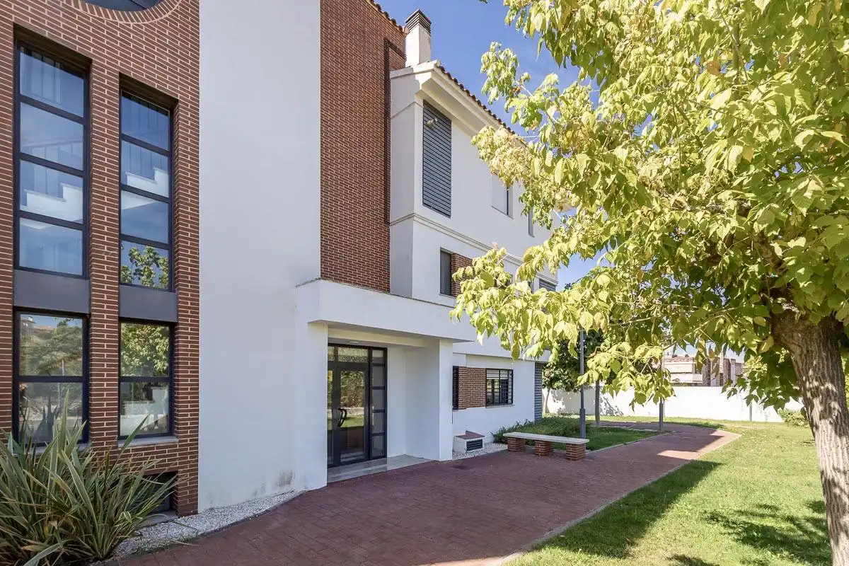Piso con piscina en venta en Loma Verde, imagen 37