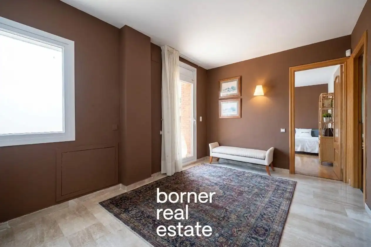 Habitación de Casa o chalet en venta en Sant Cugat del Vallès con Calefacción, Jardín privado y Terraza