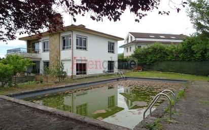 Swimming pool of House or chalet for sale in Oviedo   with Terrace, Swimming Pool and Balcony