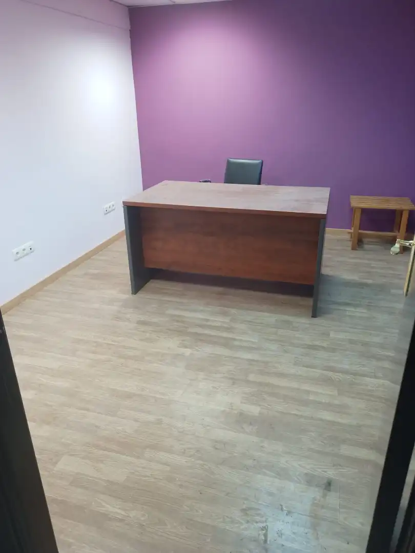Oficina de alquiler en Elche / Elx