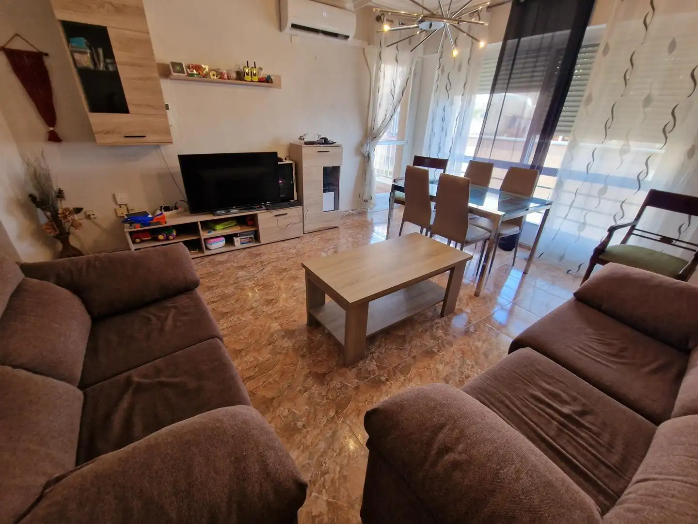 Sala de estar de Piso en venta en Águilas con Aire acondicionado, Amueblado y Balcón