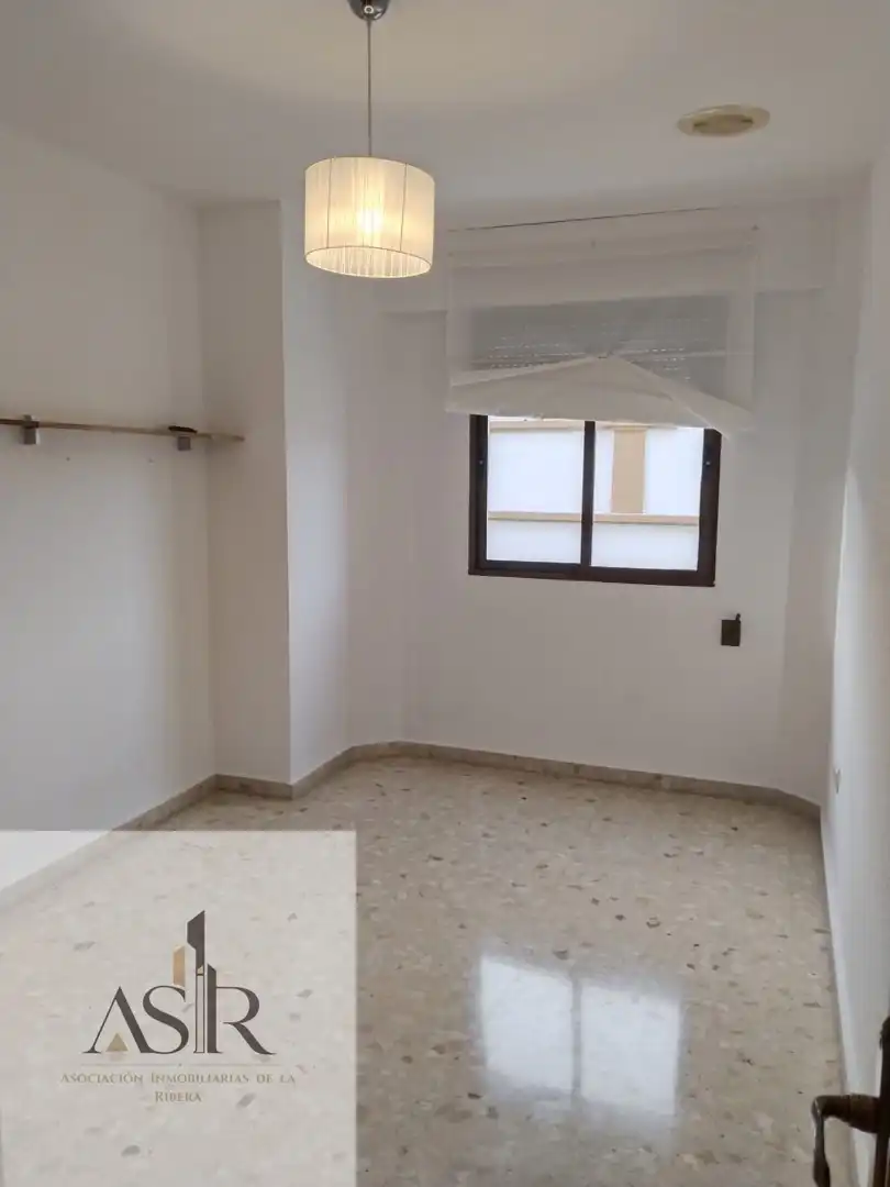 Schlafzimmer von Wohnung zum Verkauf in Alzira