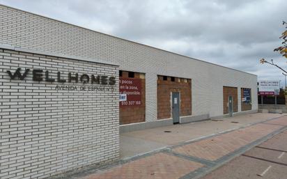 Vista exterior de Local de lloguer en Tres Cantos