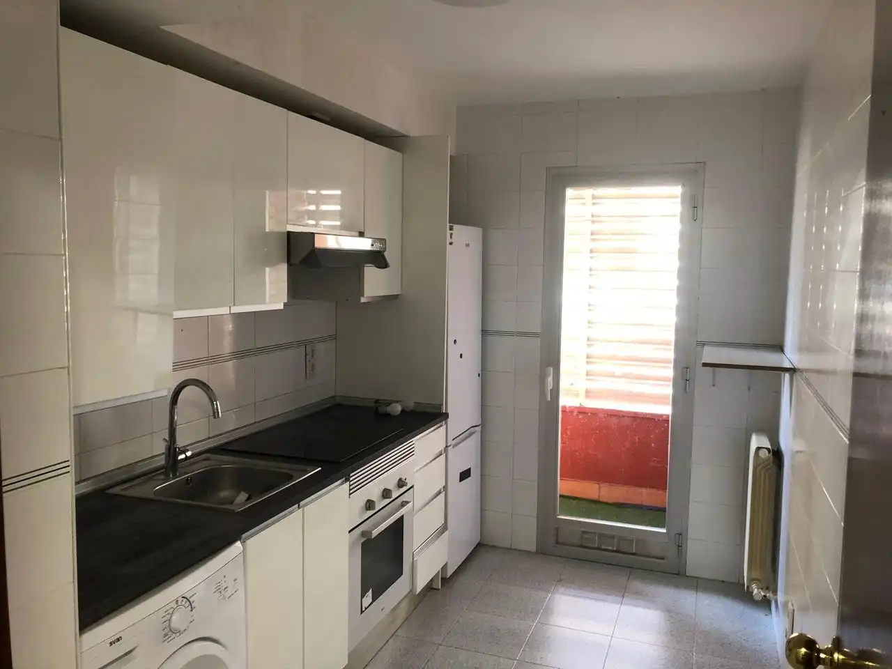 Cocina de Piso de alquiler en Zaragoza con Calefacción, Parquet y Terraza