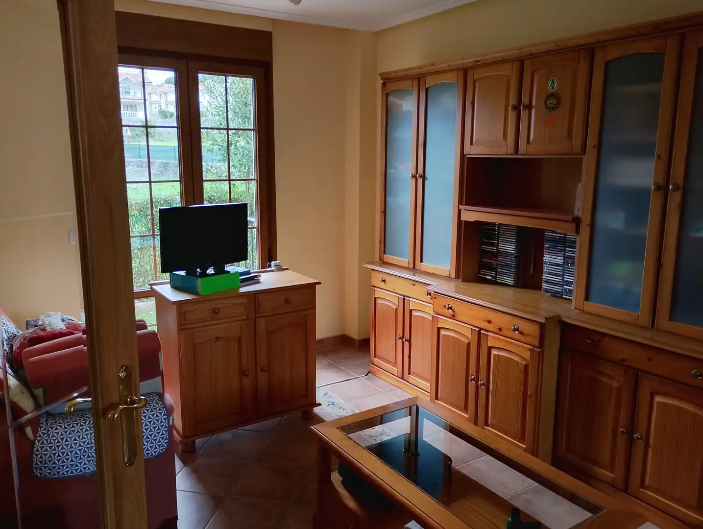 Sala de estar de Casa o chalet en venta en Castro-Urdiales con Calefacción, Jardín privado y Terraza