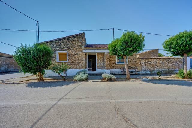 Casa-chalet en Venta en Sádaba - Calle Ganaderos, 12 en Sádaba