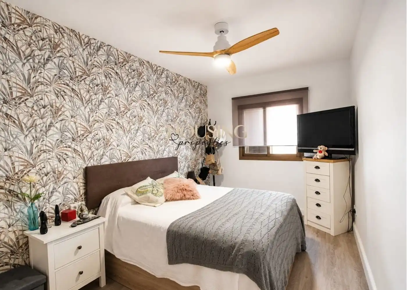 Bedroom of Flat for sale in Inca  with Air Conditioner, Storage room and Balcony