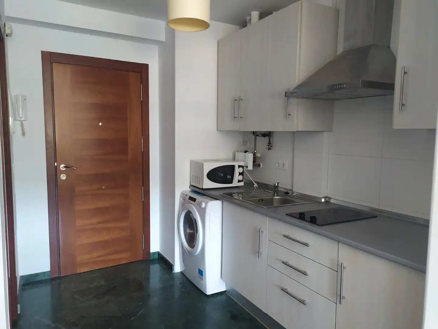 Apartament de lloguer a Pintora Maruja Mallo, Tablero Bajo - Arruzafilla