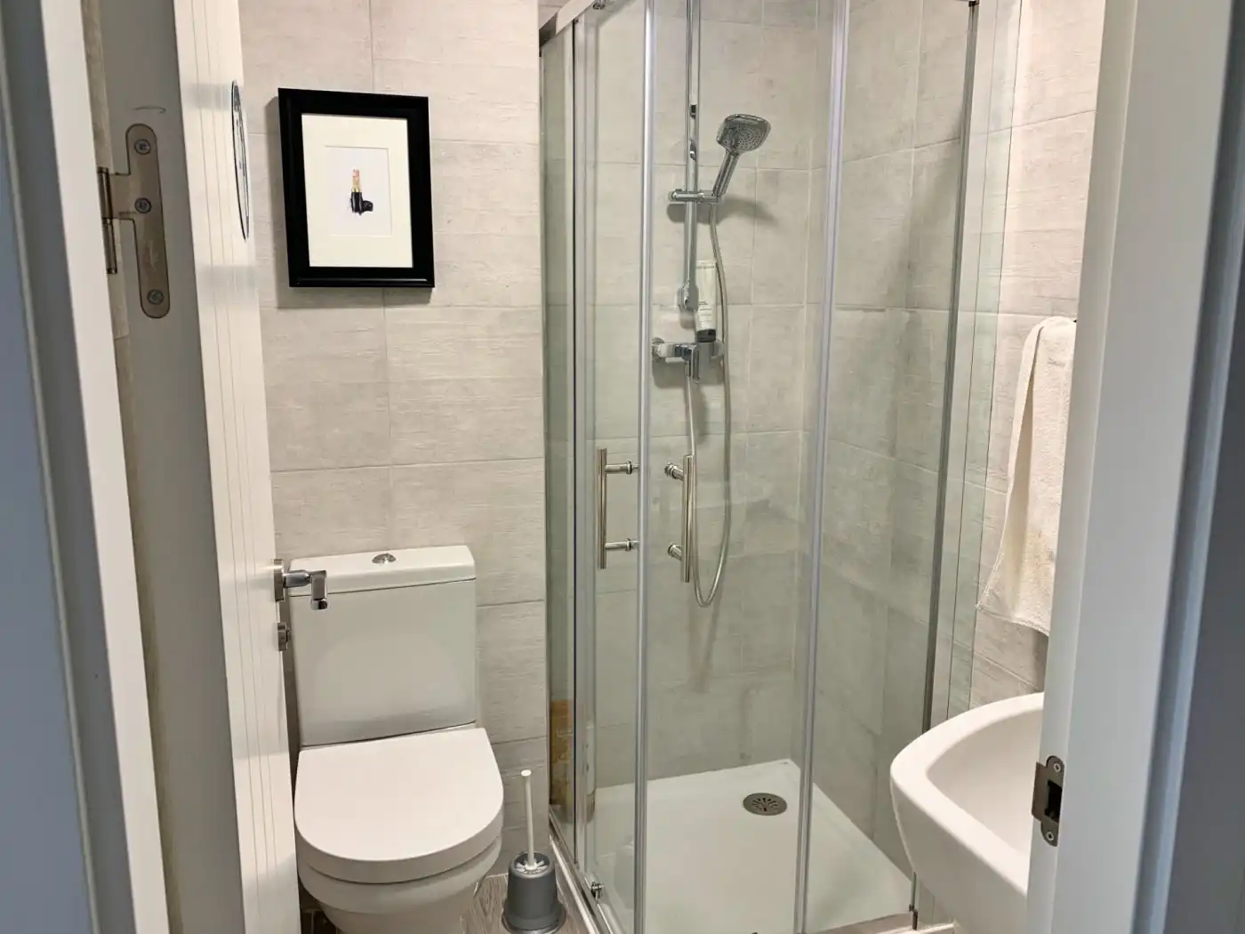 Baño de Piso de alquiler en Málaga con Aire acondicionado, Calefacción y Terraza