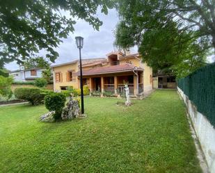 Vista exterior de Casa o xalet en venda en Valle de Tobalina amb Calefacció, Jardí privat i Traster