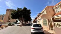 Exterior view of Single-family semi-detached for sale in Roquetas de Mar  with Air Conditioner, Terrace and Balcony