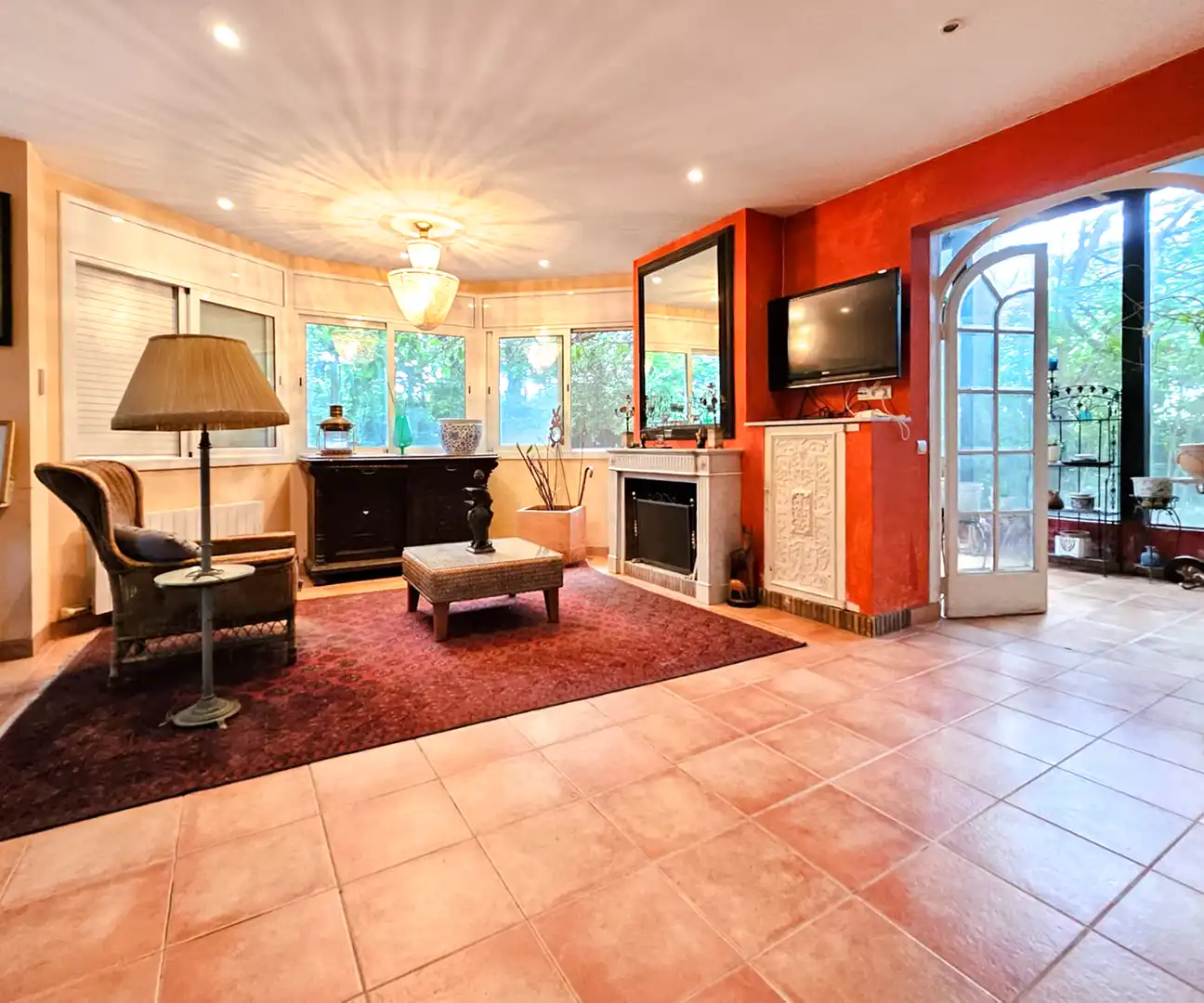 Living room of Houses for sale in Sant Cugat del Vallès