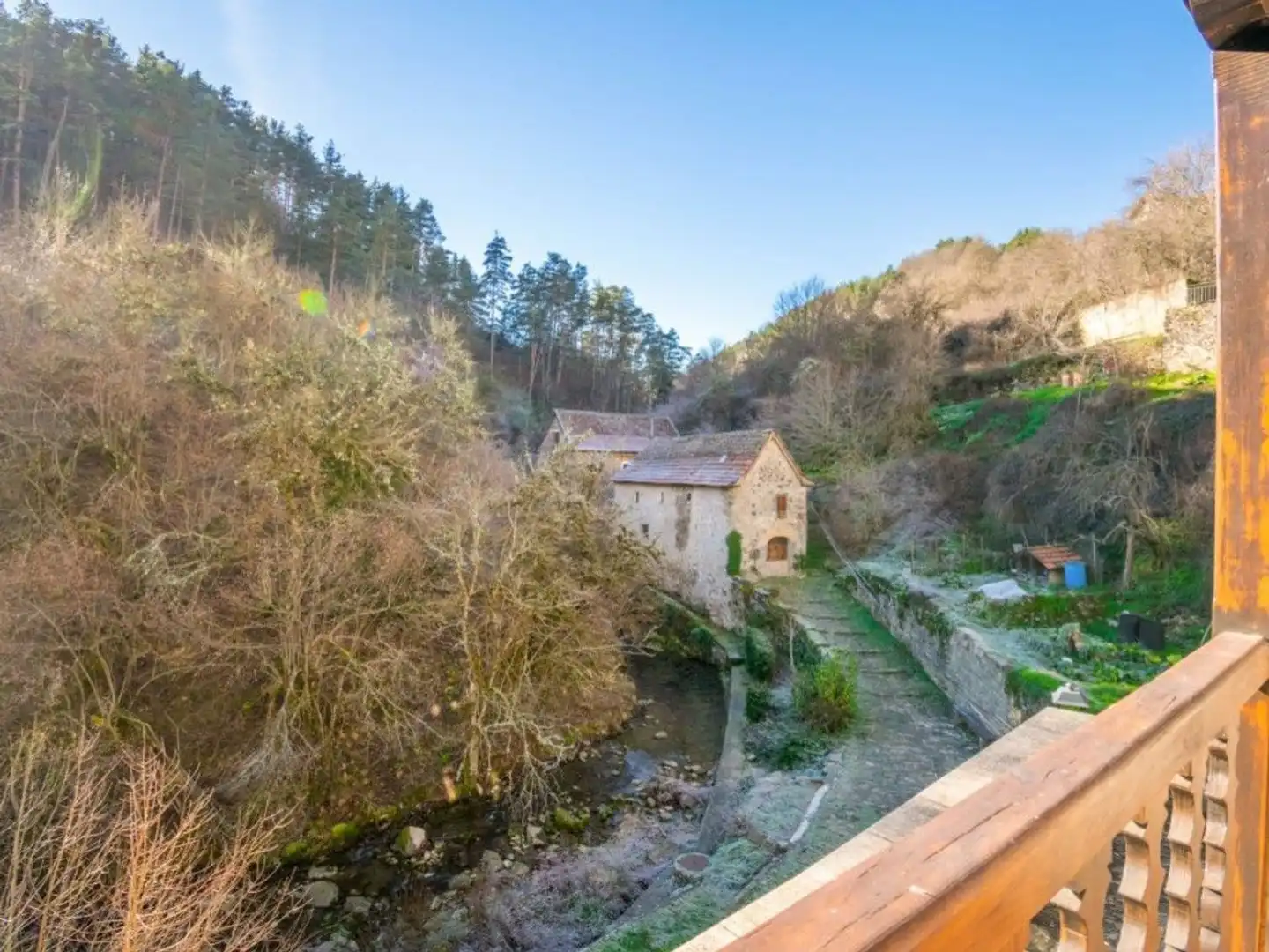 Exterior view of Country homes for sale in Uztárroz / Uztarroze